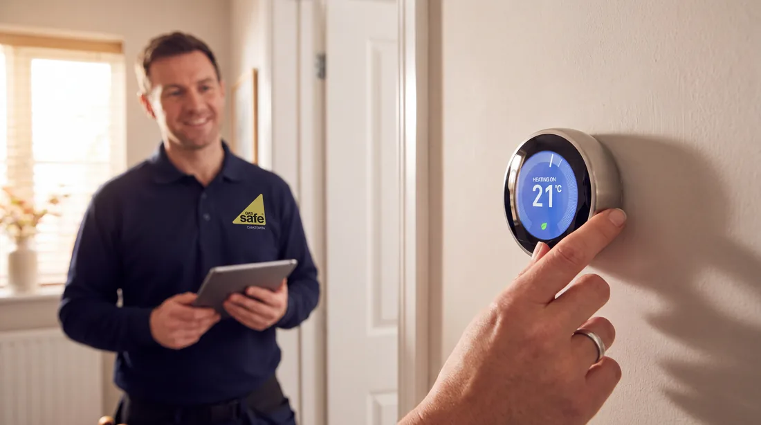 Fitting a smart heating thermostat